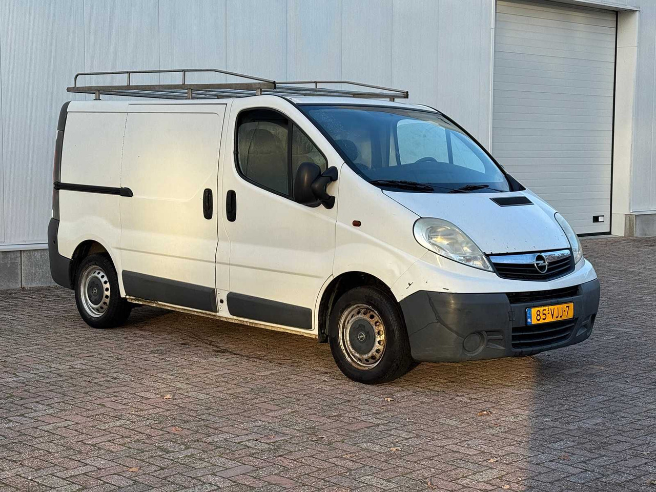 OPEL - VIVARO - 2.0 CDTI L1H1 - COMMERCIAL VEHICLE - Commercial truck: picture 3 OPEL - VIVARO - 2.0 CDTI L1H1 - COMMERCIAL VEHICLE - Commercial truck: picture 3