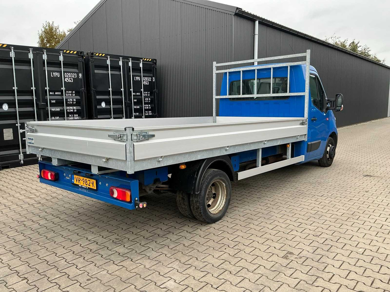 RENAULT MASTER T35 2.3 DCI L4 DL COMMERCIAL VEHICLE / PICKUP - Commercial truck: picture 5 RENAULT MASTER T35 2.3 DCI L4 DL COMMERCIAL VEHICLE / PICKUP - Commercial truck: picture 5