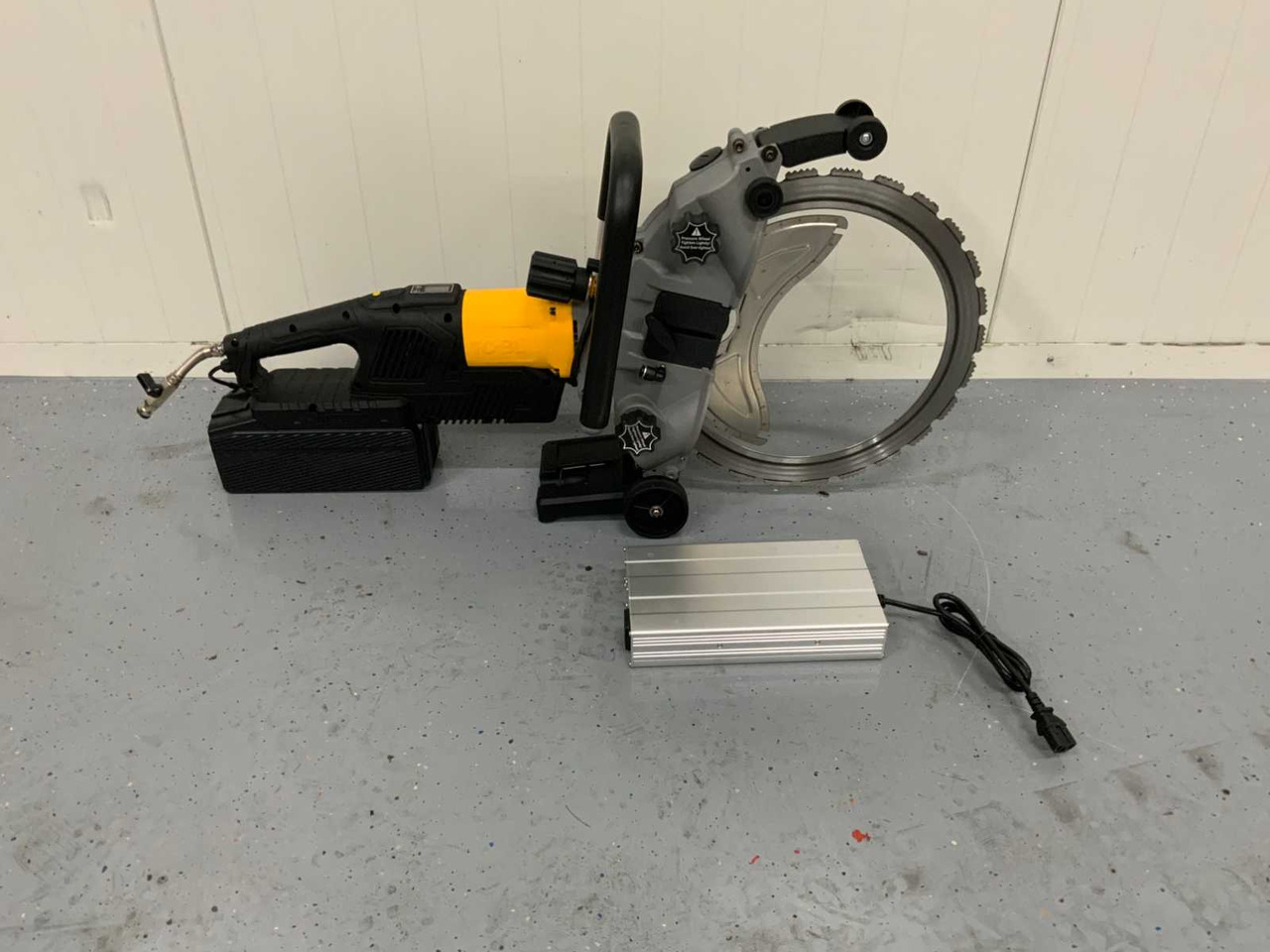 Construction machinery DC8400: picture 8