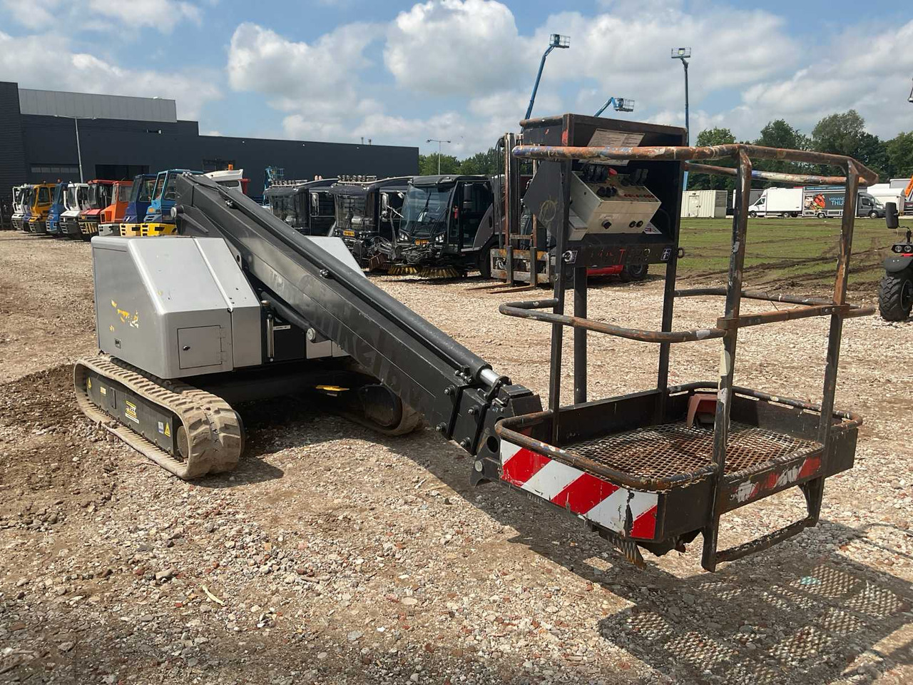 Custers Verda 12 - Aerial platform: picture 2 Custers Verda 12 - Aerial platform: picture 2