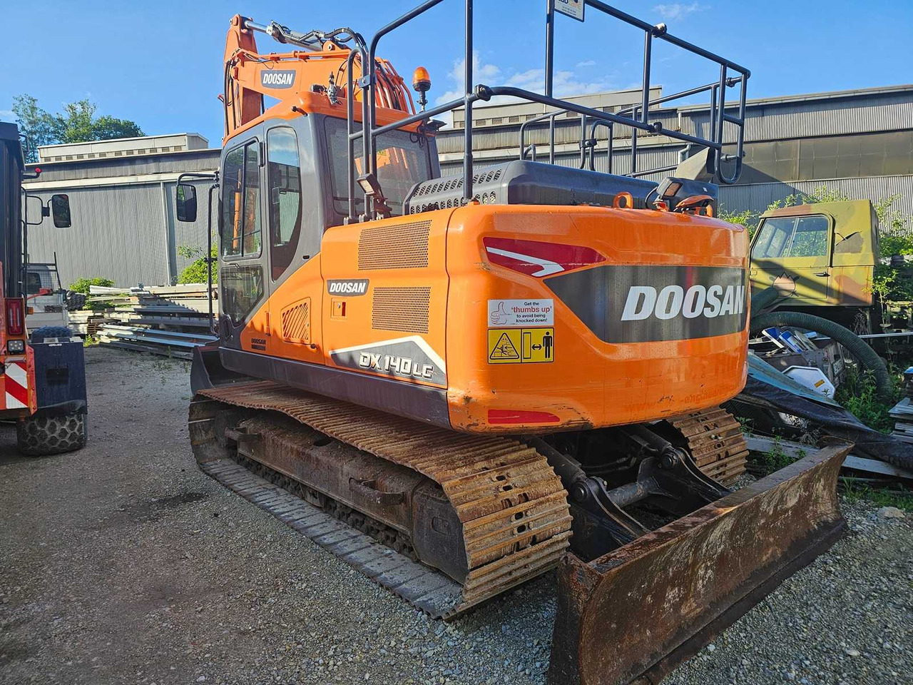 DOOSAN DX140LCR-7 - Crawler excavator: picture 2 DOOSAN DX140LCR-7 - Crawler excavator: picture 2