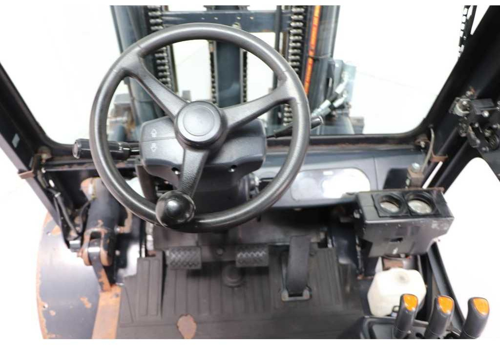 DOOSAN - G55SC-5 - FORKLIFT TRUCK, TRIPLEX, 3RD VALVE, LPG - Forklift: picture 3 DOOSAN - G55SC-5 - FORKLIFT TRUCK, TRIPLEX, 3RD VALVE, LPG - Forklift: picture 3