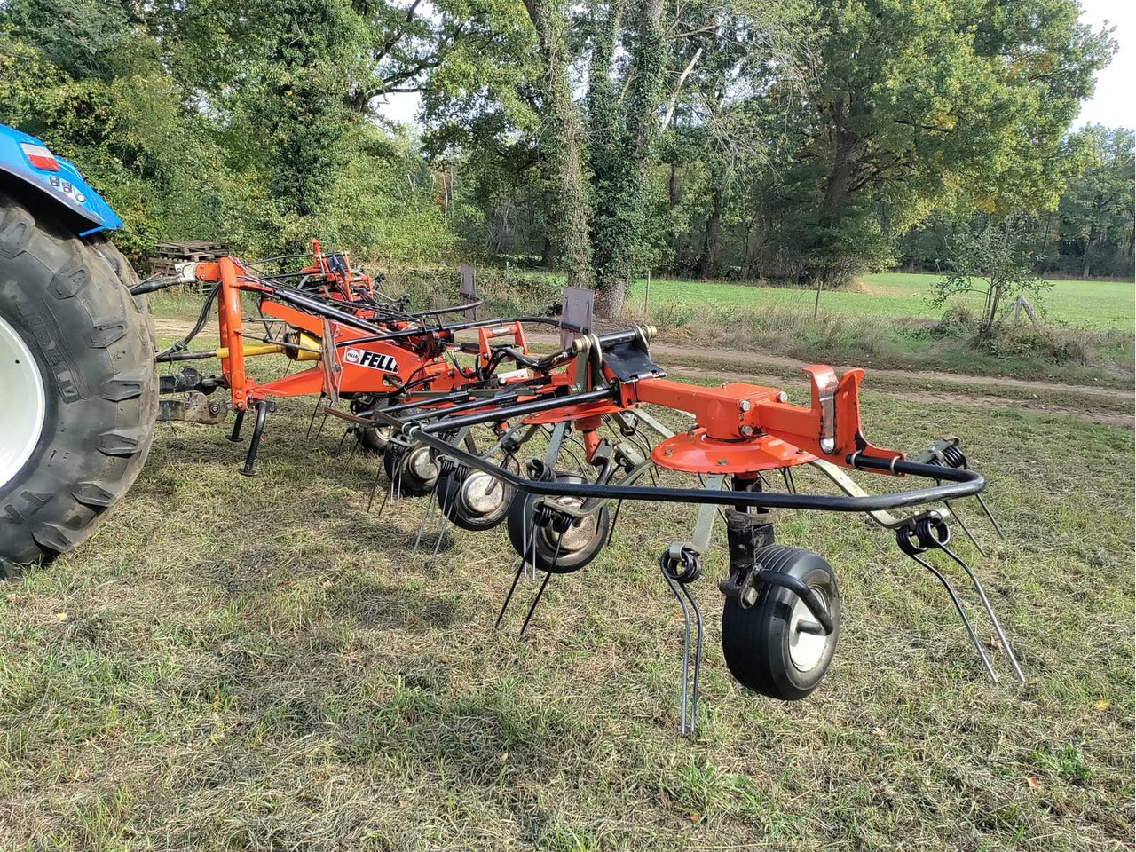 Fella Th 900 d hydro - Tedding equipment: picture 5 Fella Th 900 d hydro - Tedding equipment: picture 5