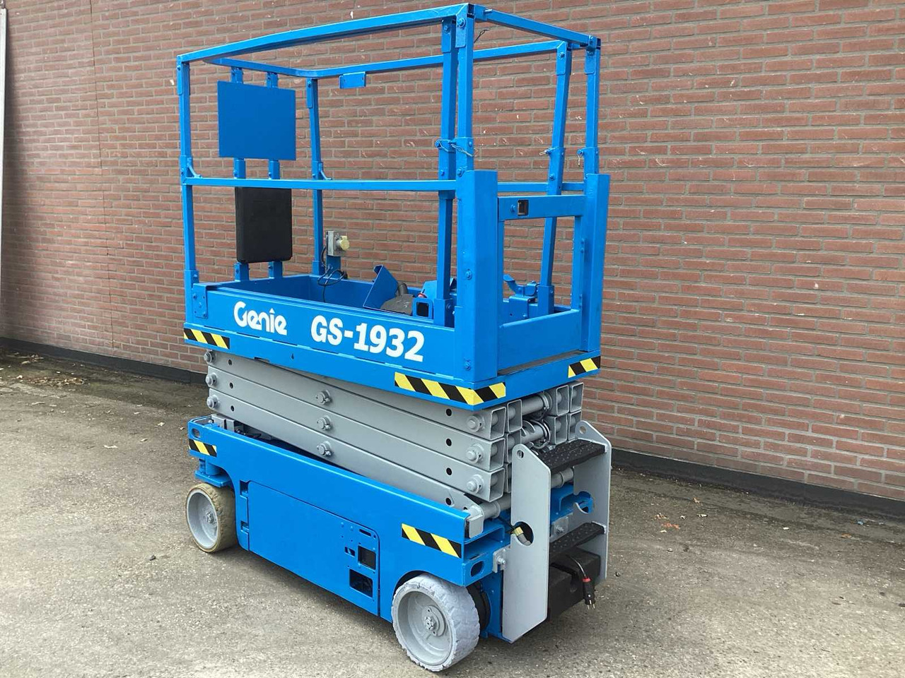 GENIE GS-1932 - Aerial platform: picture 3 GENIE GS-1932 - Aerial platform: picture 3