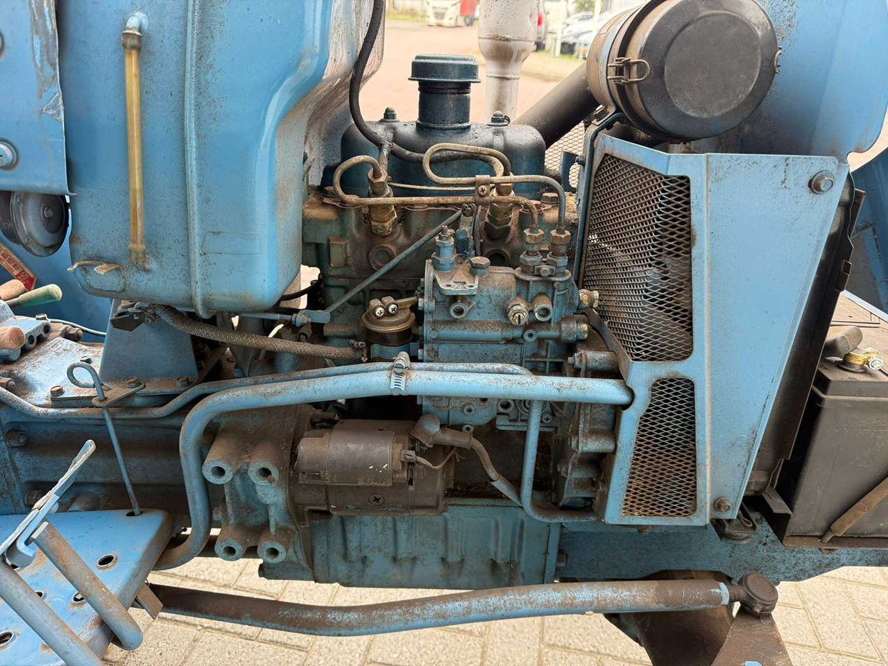 Compact tractor Hinomoto E-14 met Grondfrees: picture 16 Compact tractor Hinomoto E-14 met Grondfrees: picture 16