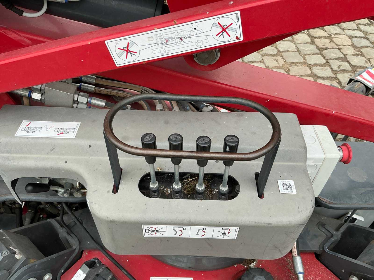 Aerial platform Hinowa GL14.70: picture 9