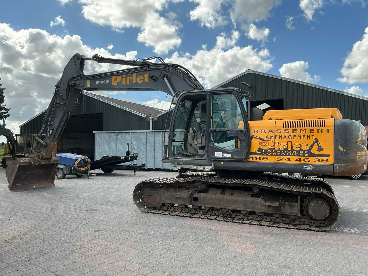 Hitachi ZX250LCN-3 - Backhoe loader: picture 1 Hitachi ZX250LCN-3 - Backhoe loader: picture 1