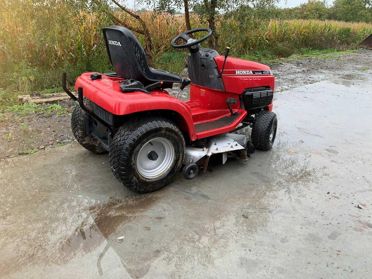 Honda  - Garden mower: picture 2 Honda  - Garden mower: picture 2