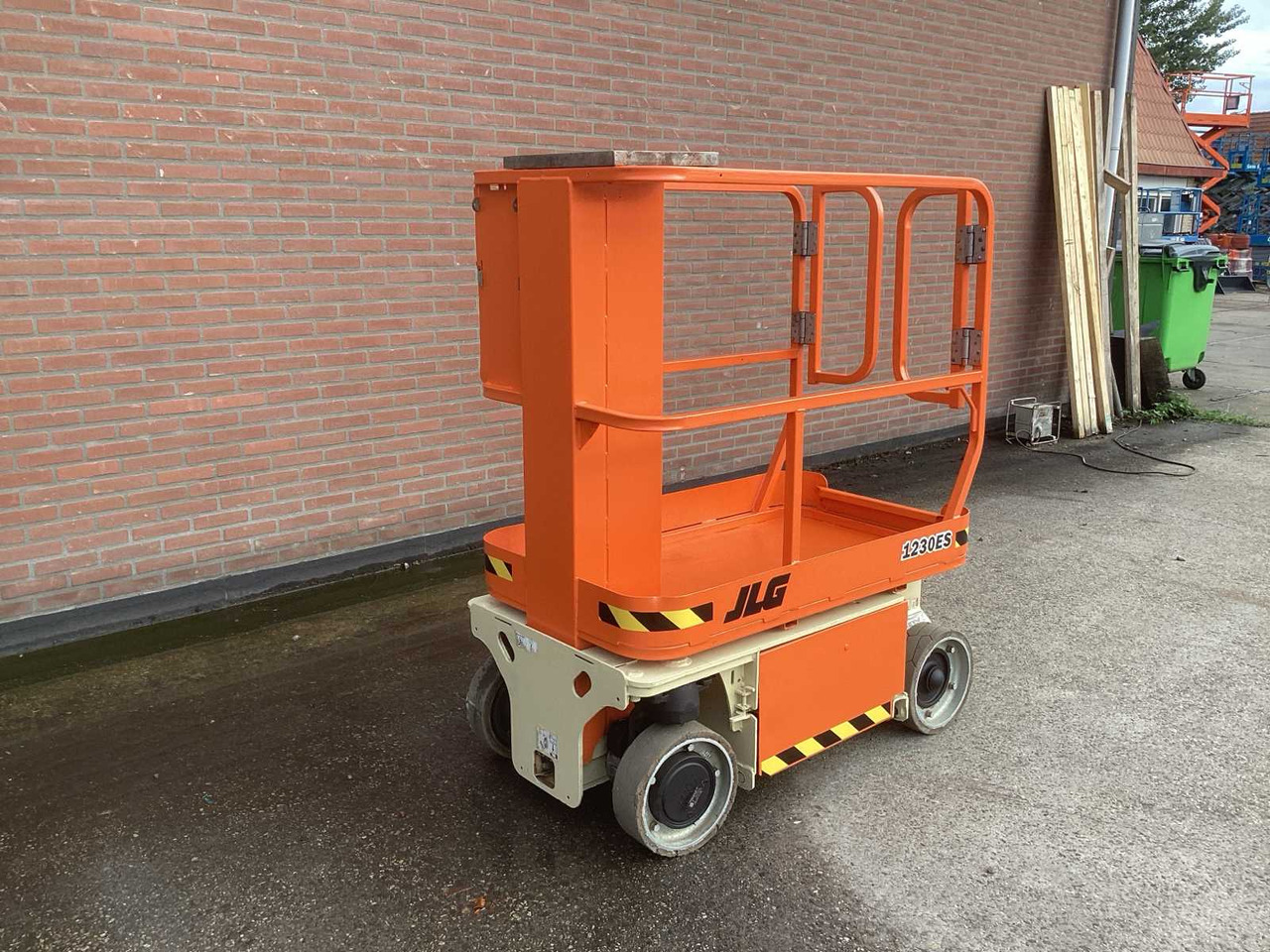JLG 1230ES - Aerial platform: picture 4 JLG 1230ES - Aerial platform: picture 4