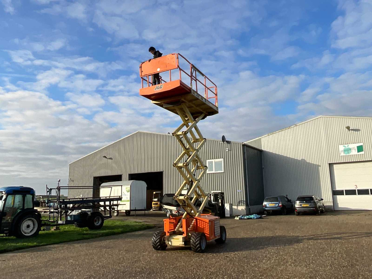 JLG 260 MRT - Aerial platform: picture 1 JLG 260 MRT - Aerial platform: picture 1