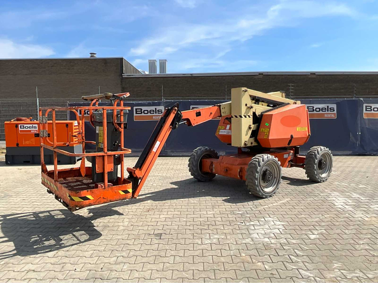 JLG 340AJ - Aerial platform: picture 2 JLG 340AJ - Aerial platform: picture 2