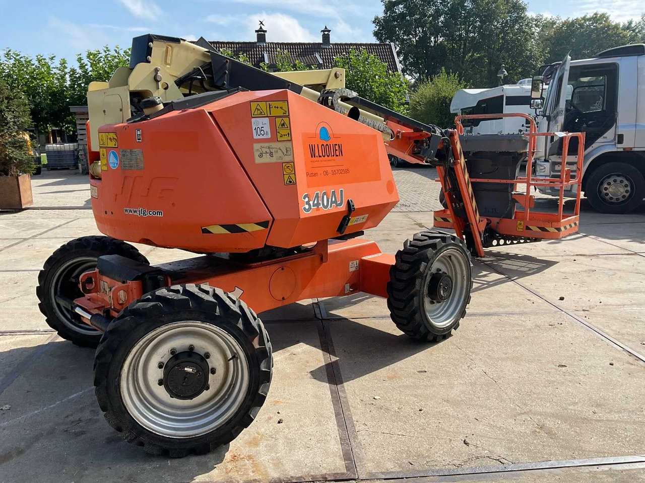 JLG 340AJ - Aerial platform: picture 3 JLG 340AJ - Aerial platform: picture 3