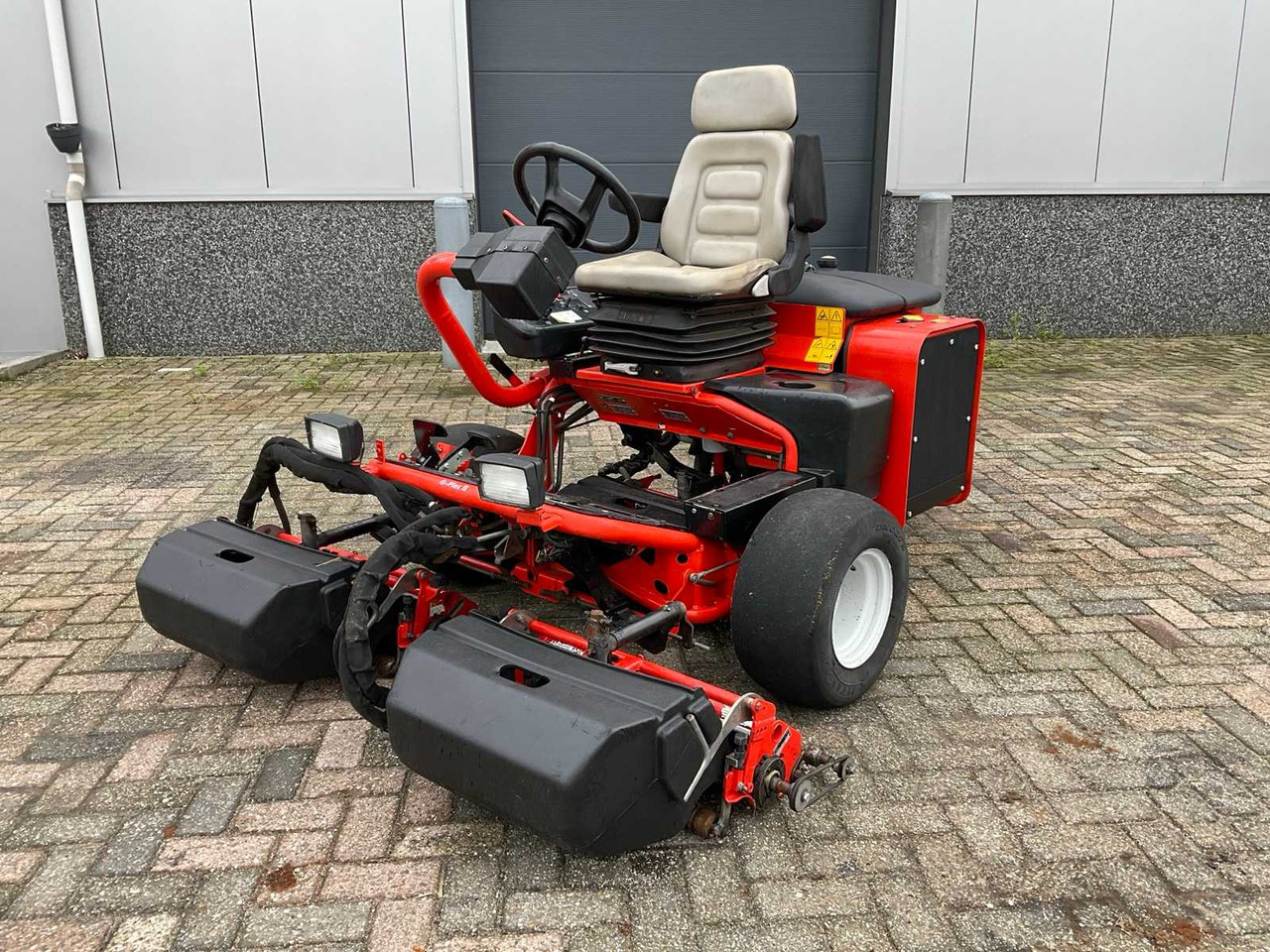 Jacobsen Greensplex 160 MKII - Flail mower/ Mulcher: picture 1 Jacobsen Greensplex 160 MKII - Flail mower/ Mulcher: picture 1