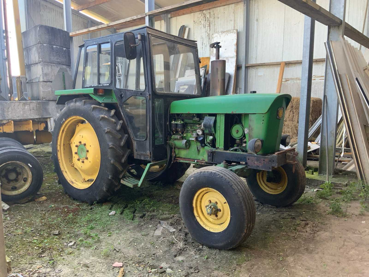 John Deere 42.19DL-01 - Farm tractor: picture 3 John Deere 42.19DL-01 - Farm tractor: picture 3