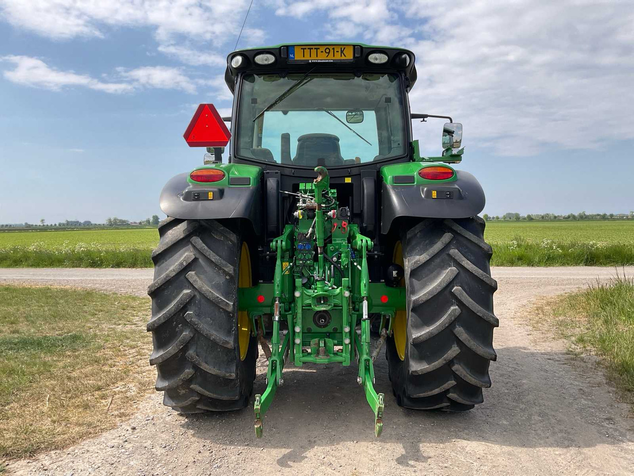 Farm tractor John Deere 6145R: picture 6