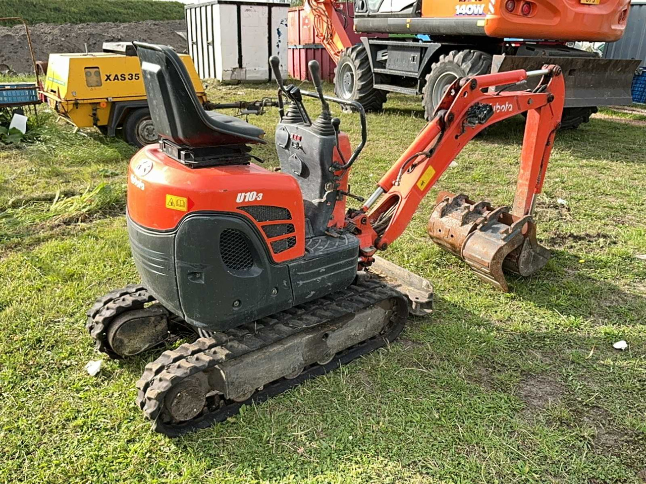 Kubota U10-3 - Mini excavator: picture 3 Kubota U10-3 - Mini excavator: picture 3