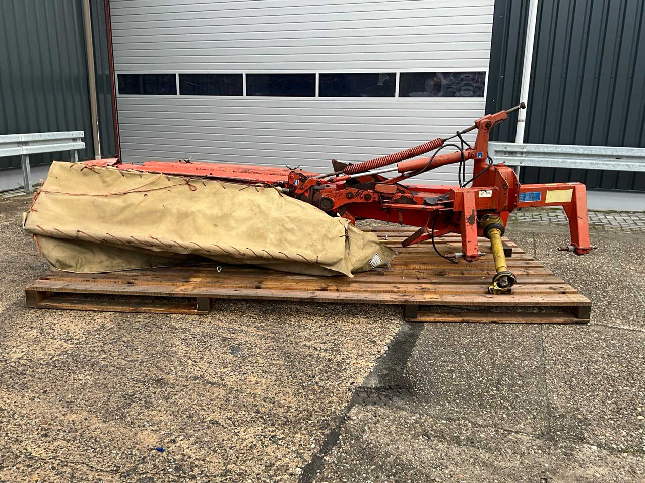 Kuhn FC 240 P - Flail mower/ Mulcher: picture 2 Kuhn FC 240 P - Flail mower/ Mulcher: picture 2