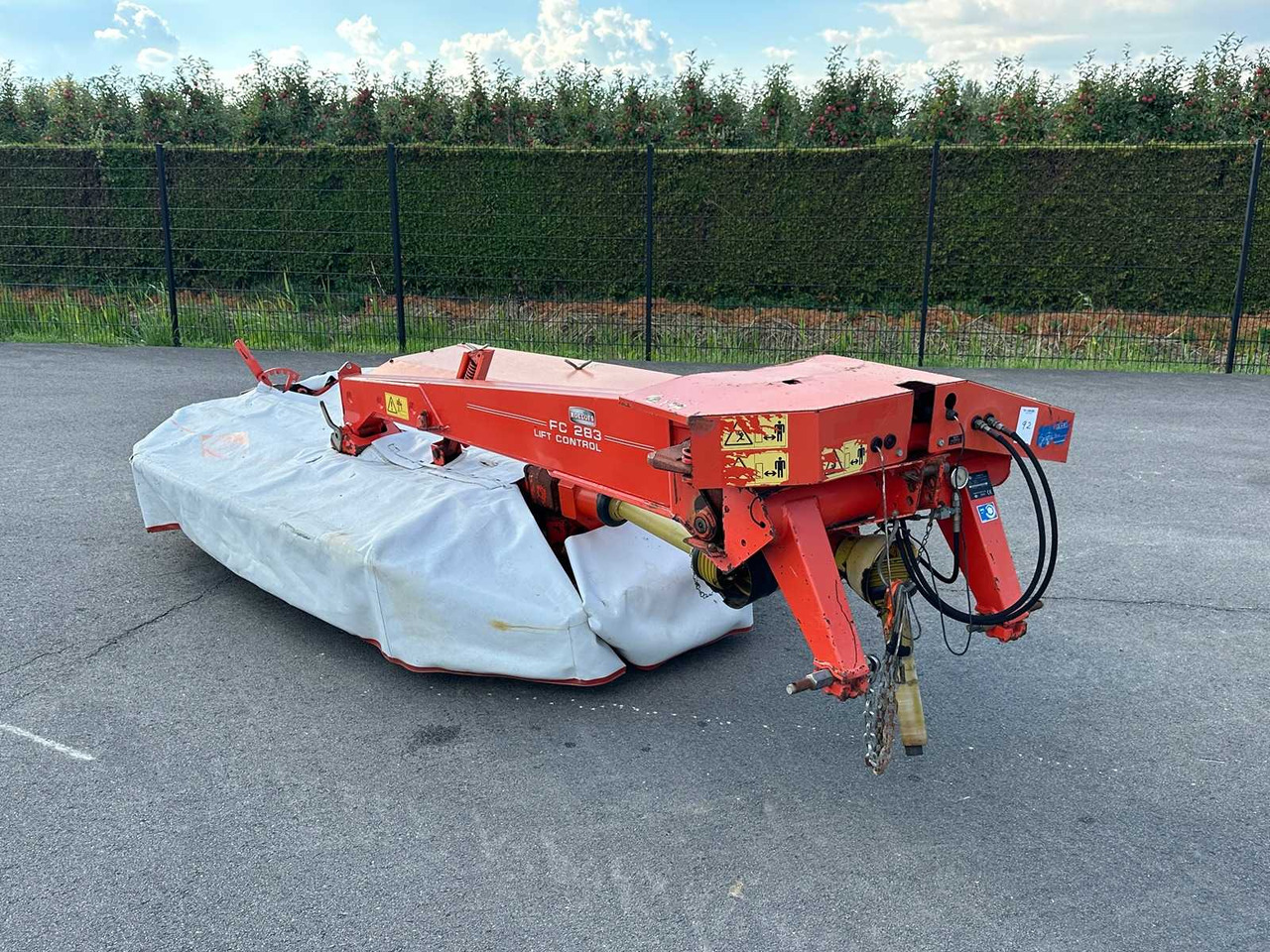 Kuhn FC283 - Flail mower/ Mulcher: picture 1 Kuhn FC283 - Flail mower/ Mulcher: picture 1