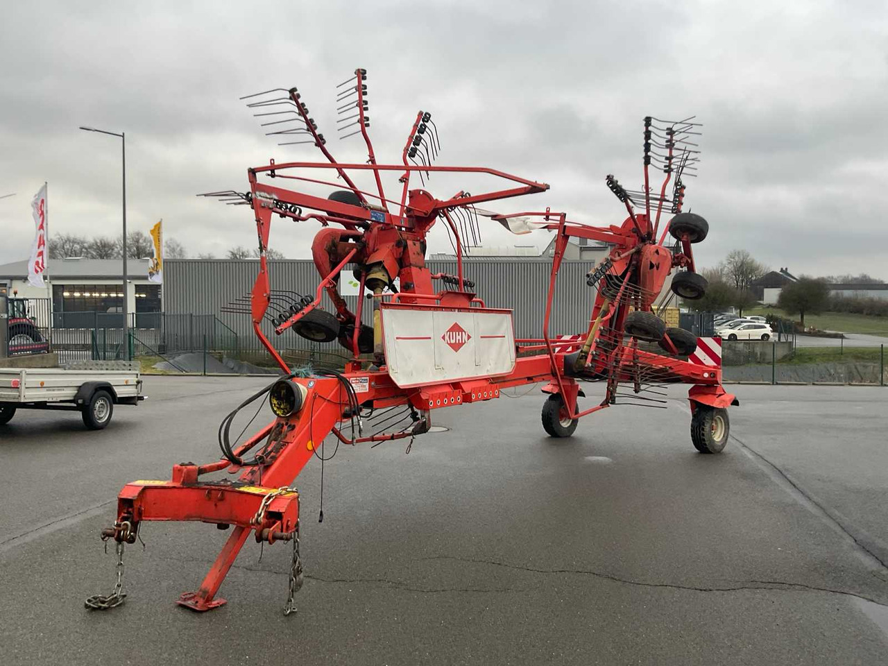 Kuhn GA7302DL - Tedding equipment: picture 1 Kuhn GA7302DL - Tedding equipment: picture 1