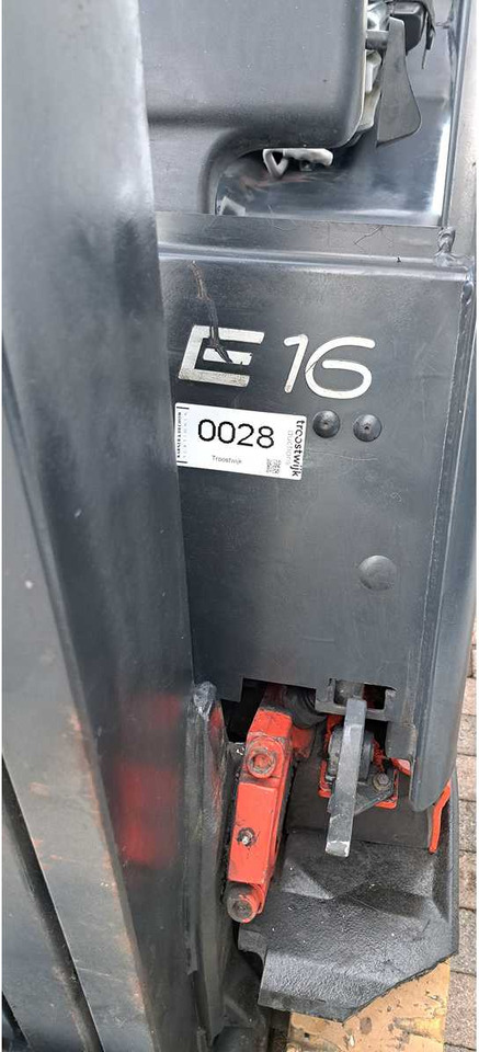 LINDE - E16P-02 - 2005 - FORKLIFT TRUCKS - Forklift: picture 3 LINDE - E16P-02 - 2005 - FORKLIFT TRUCKS - Forklift: picture 3