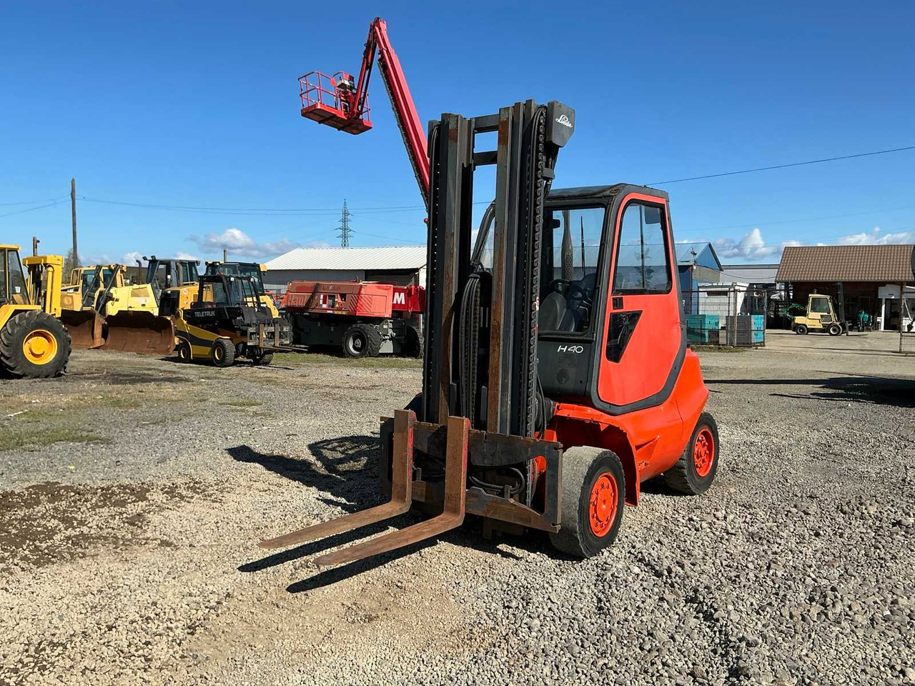 LINDE - H40T -04 - FORKLIFT TRUCKS - 2003 - Forklift: picture 2 LINDE - H40T -04 - FORKLIFT TRUCKS - 2003 - Forklift: picture 2