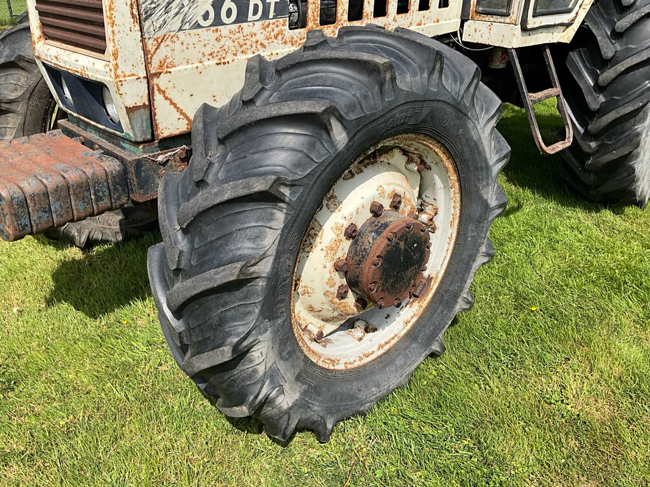 Farm tractor Lamborghini 1256 DT: picture 13