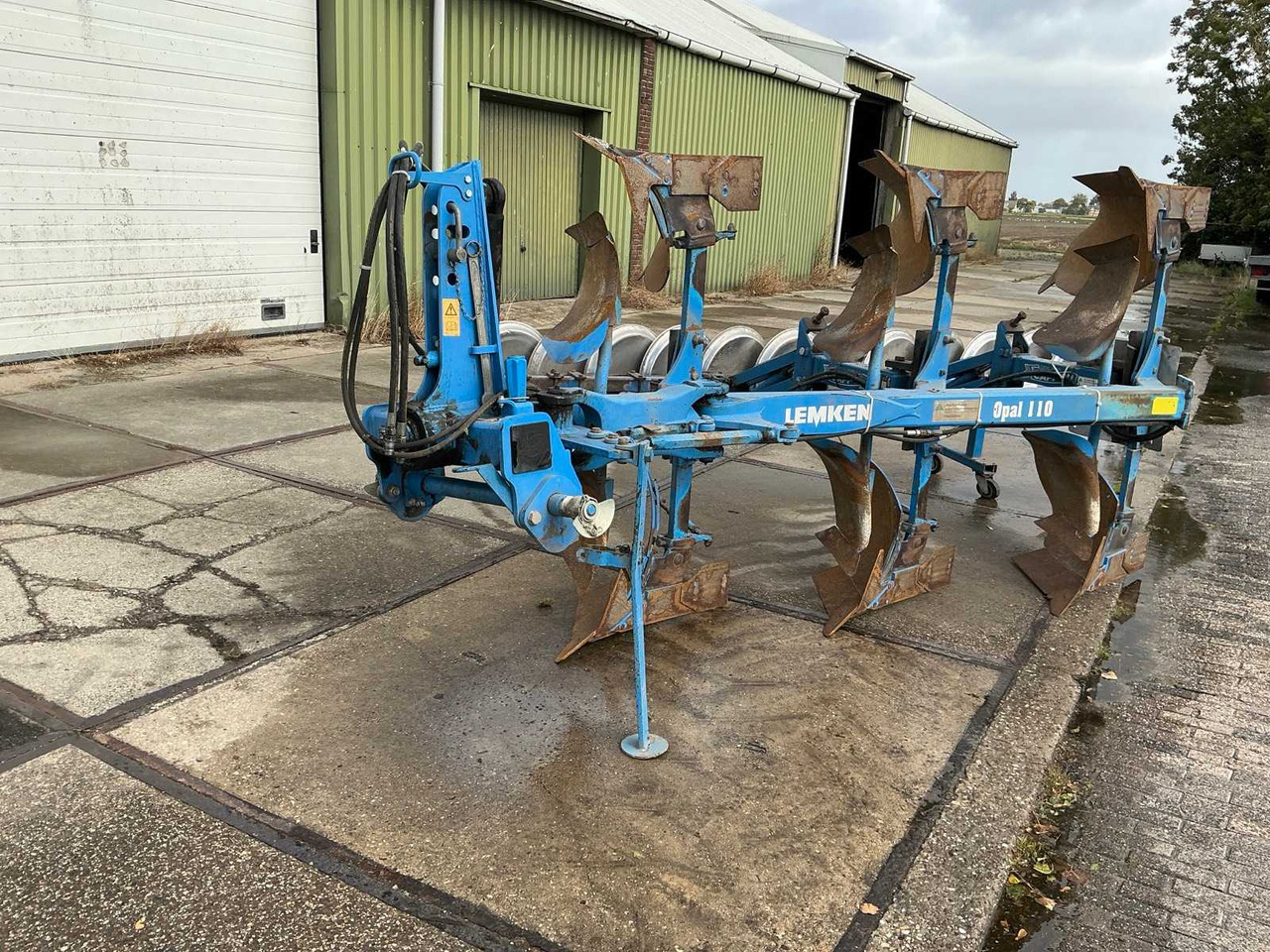 Lemken Opal 110 - Plow: picture 1 Lemken Opal 110 - Plow: picture 1