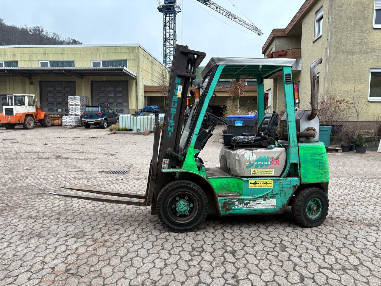 MITSUBISHI 25 FORKLIFT - Forklift: picture 2 MITSUBISHI 25 FORKLIFT - Forklift: picture 2