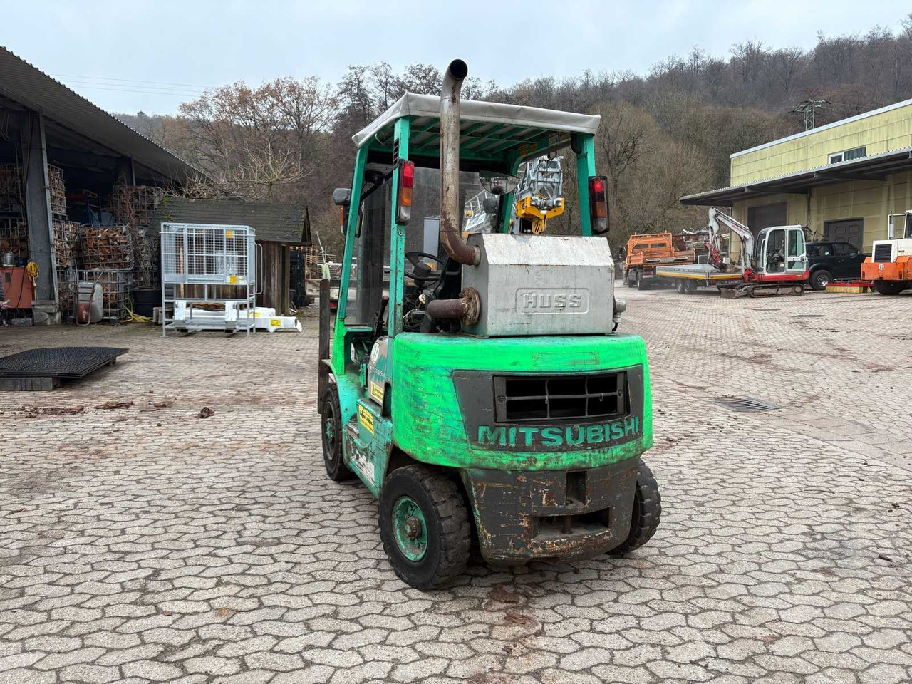 MITSUBISHI 25 FORKLIFT - Forklift: picture 4 MITSUBISHI 25 FORKLIFT - Forklift: picture 4