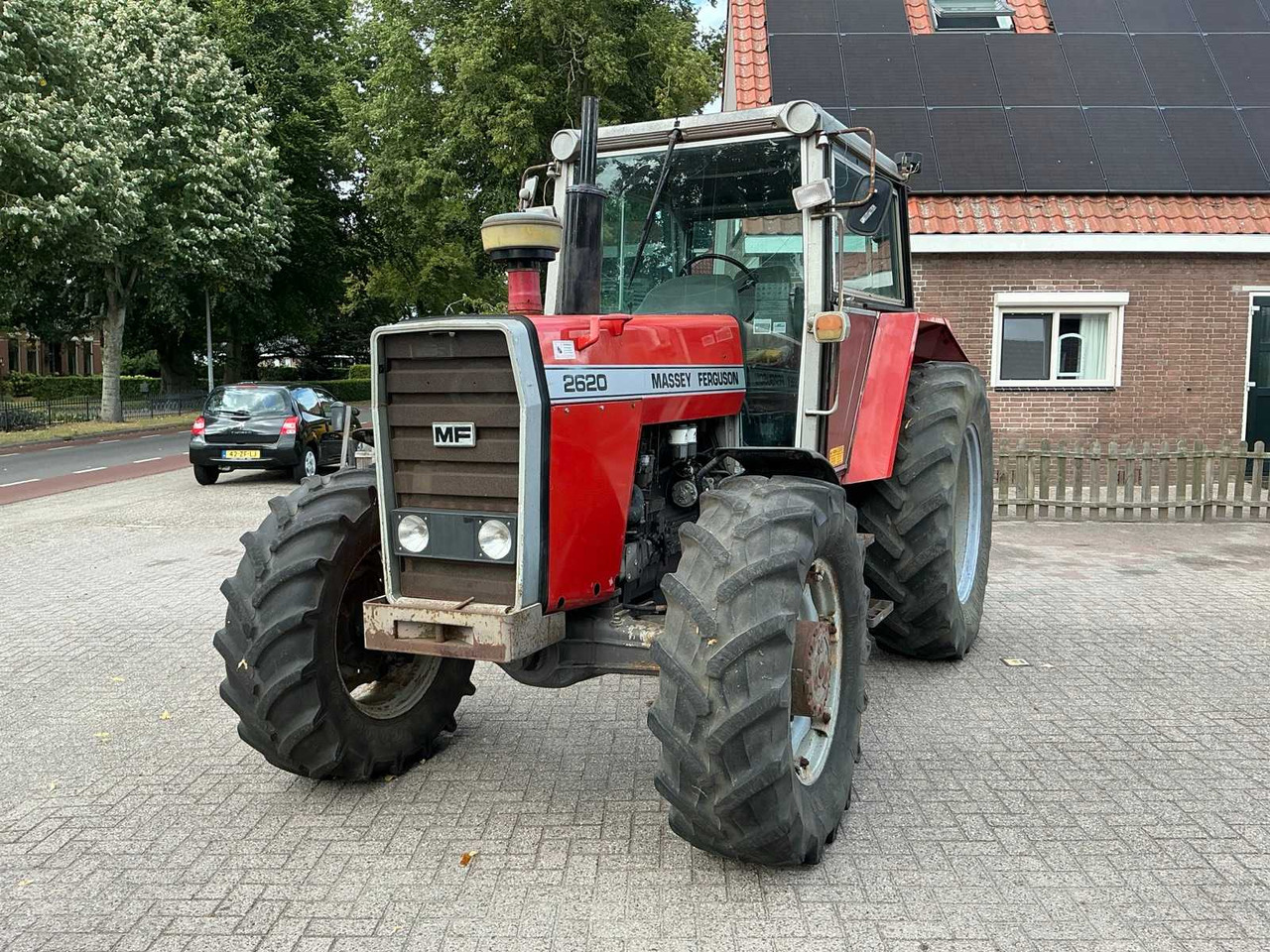 Massey ferguson 2620 - Farm tractor: picture 2 Massey ferguson 2620 - Farm tractor: picture 2