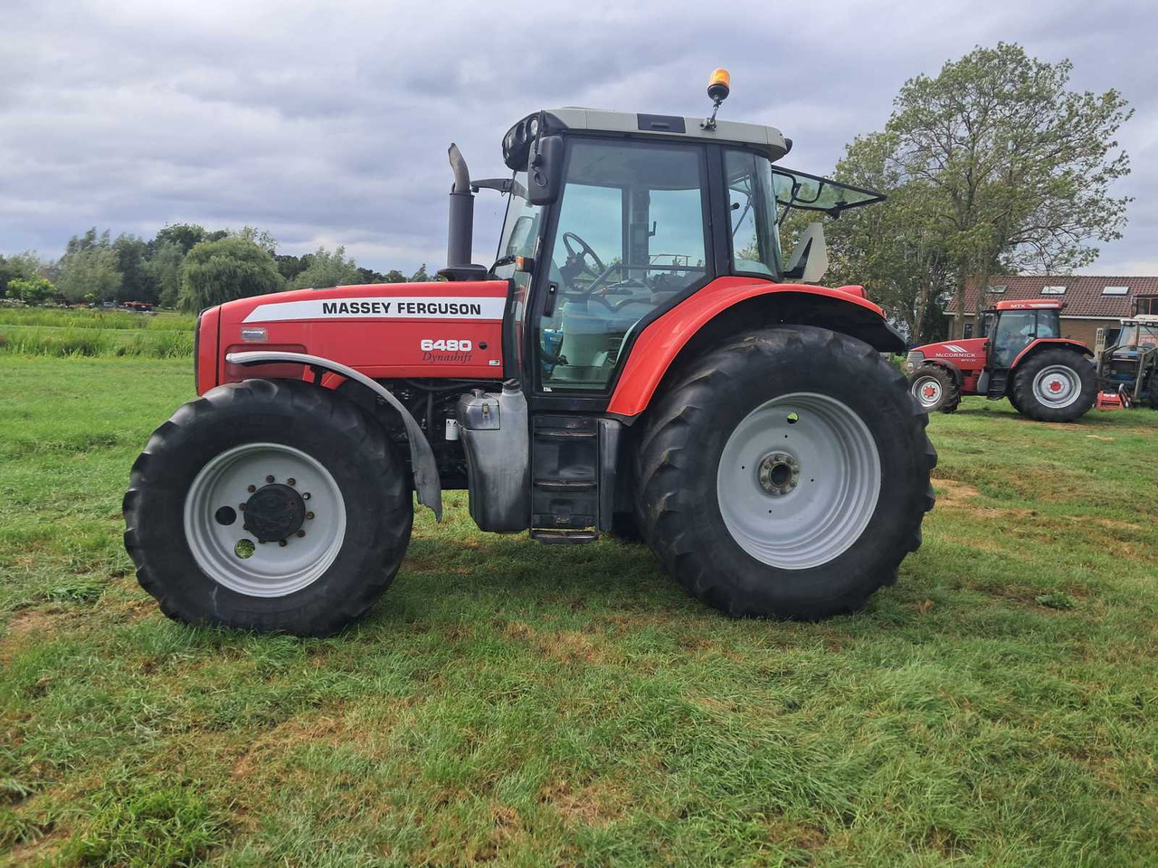 Massey ferguson 6480 - Farm tractor: picture 4 Massey ferguson 6480 - Farm tractor: picture 4