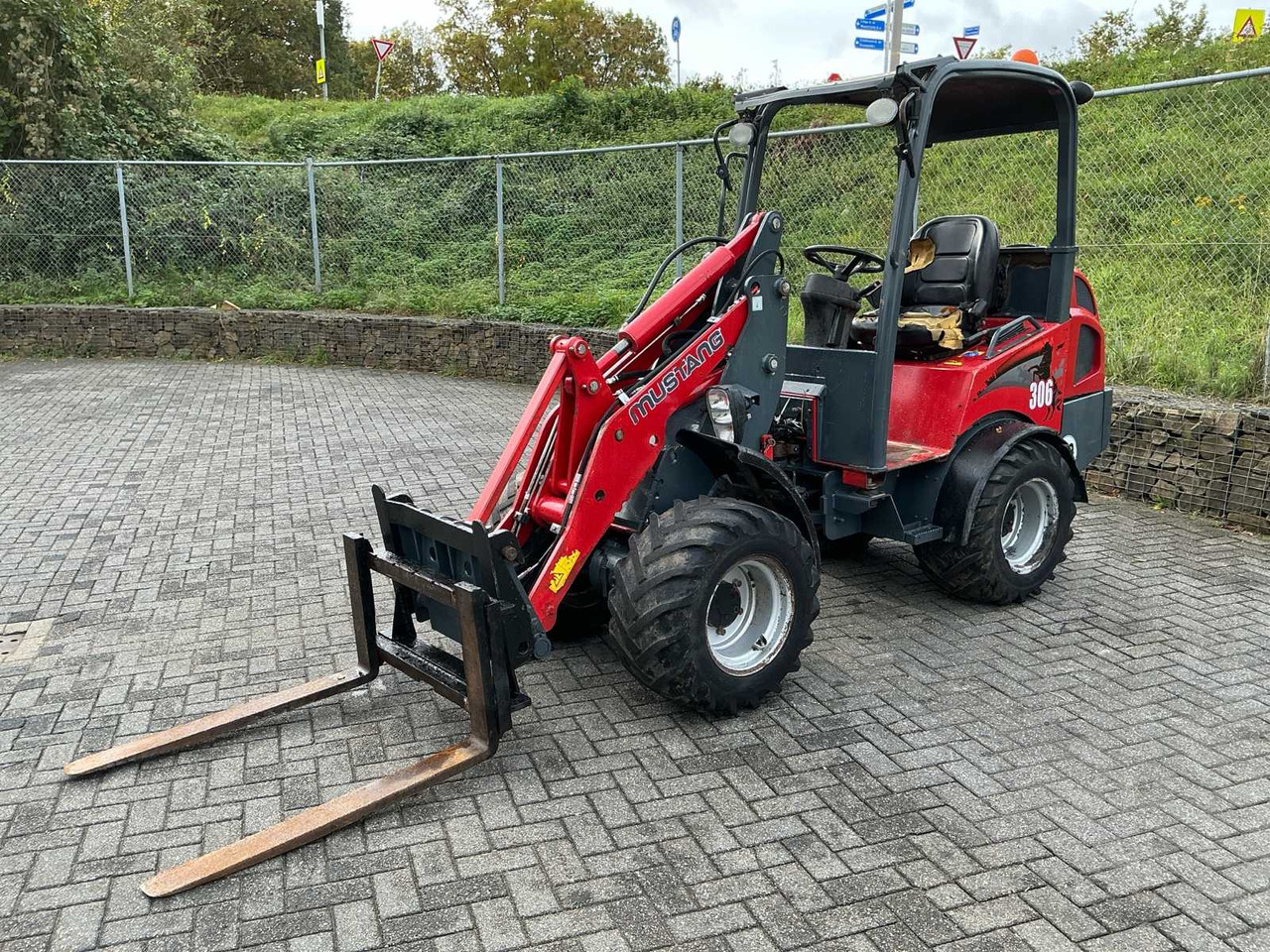 Mustang AL300 - Wheel loader: picture 1 Mustang AL300 - Wheel loader: picture 1