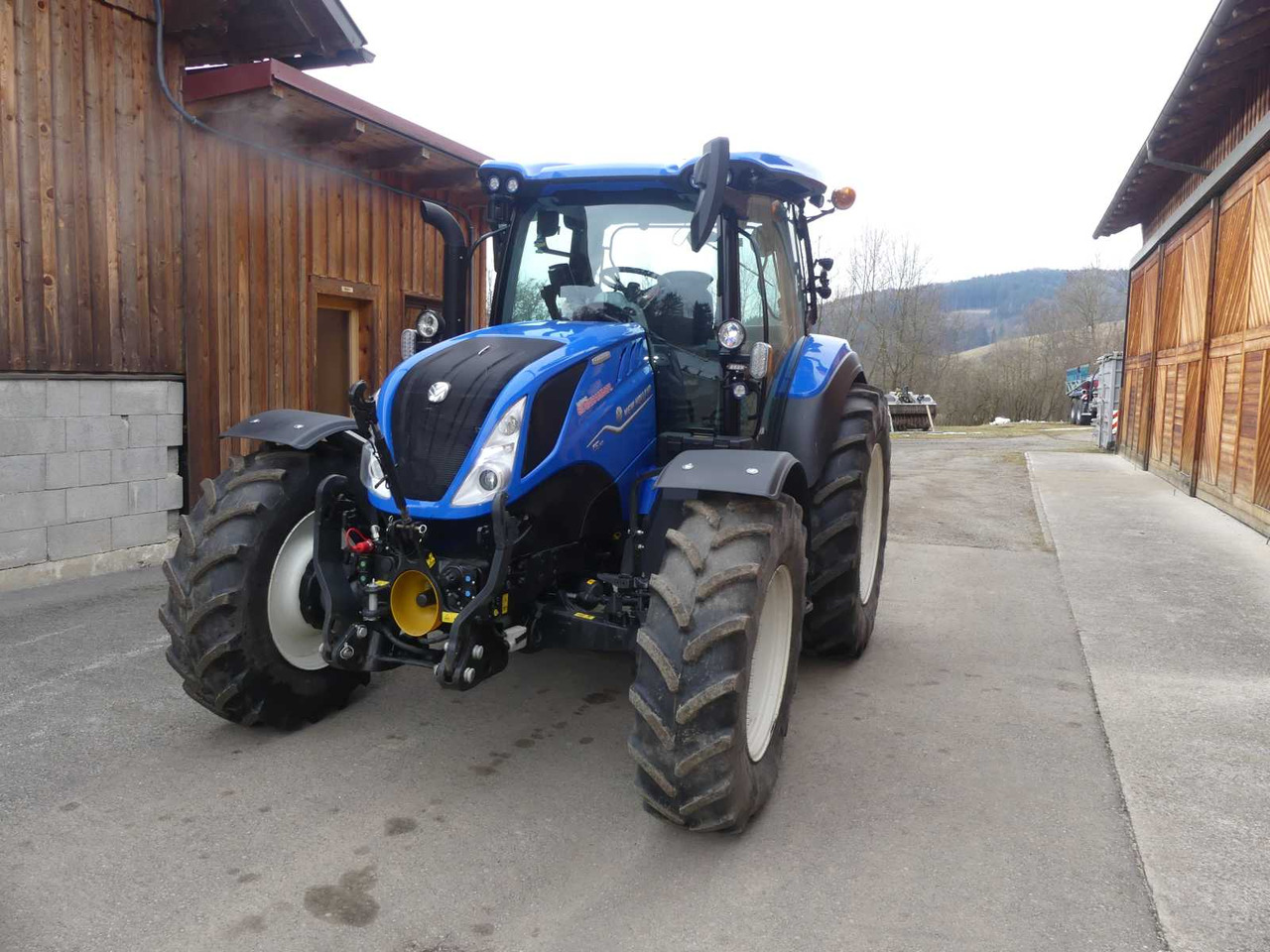 NEW HOLLAND T5.110 DC - Farm tractor: picture 2 NEW HOLLAND T5.110 DC - Farm tractor: picture 2