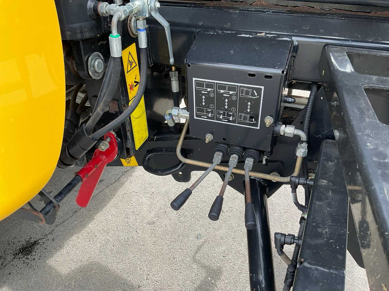Square baler New Holland Bigbaler 1270: picture 10