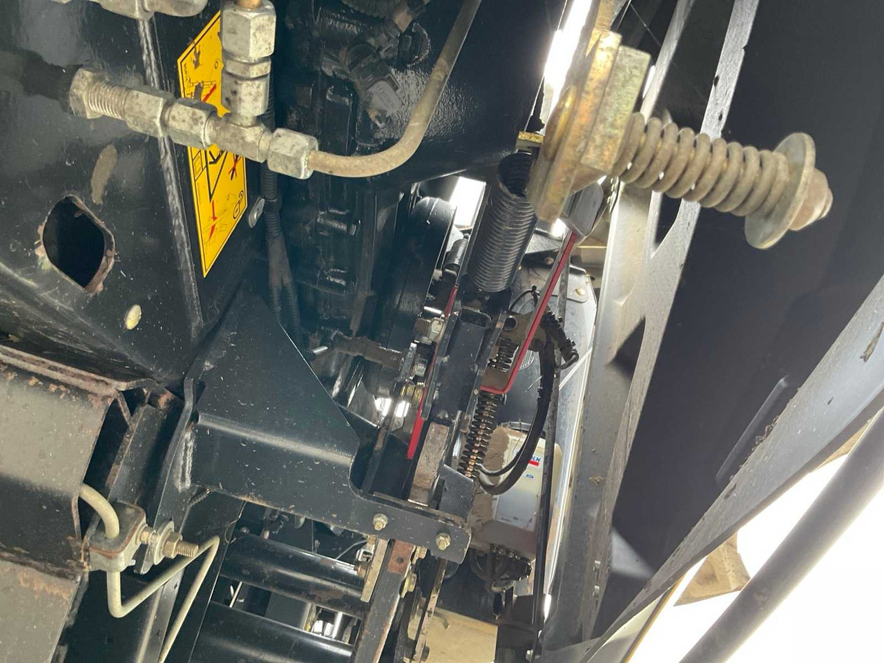 Square baler New Holland Bigbaler 1270: picture 18