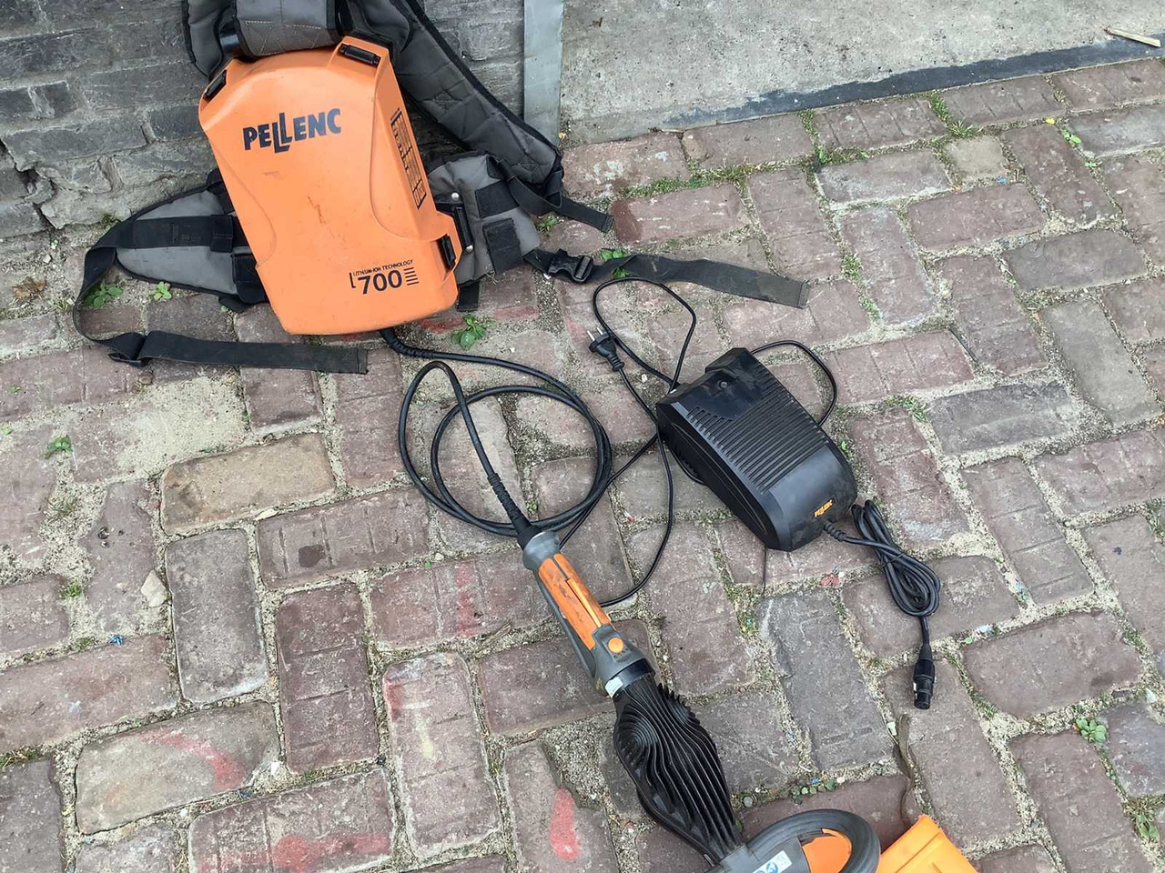 Pellenc 54h - Garden equipment: picture 4 Pellenc 54h - Garden equipment: picture 4