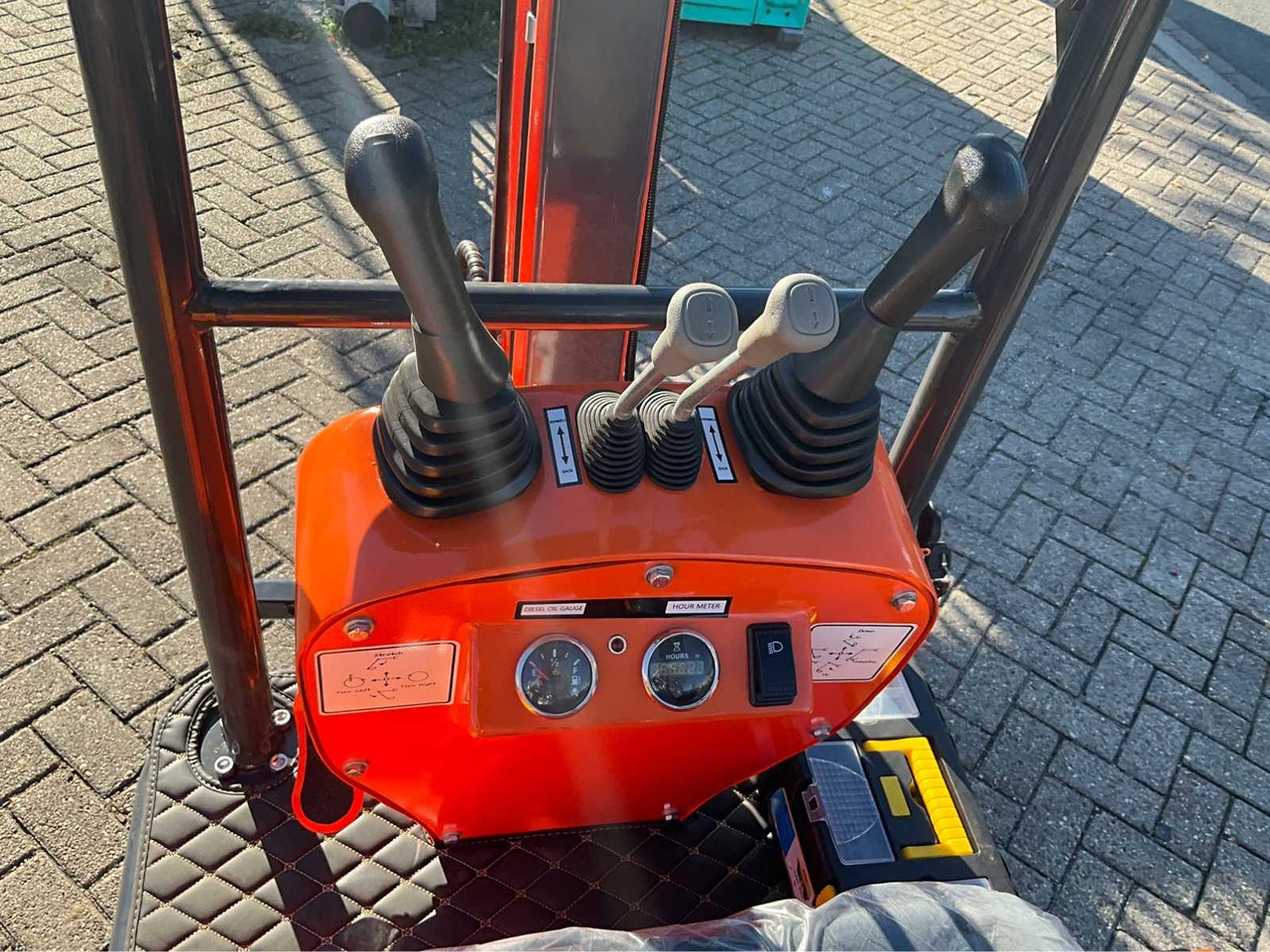 Mini excavator RTE CX10T: picture 20