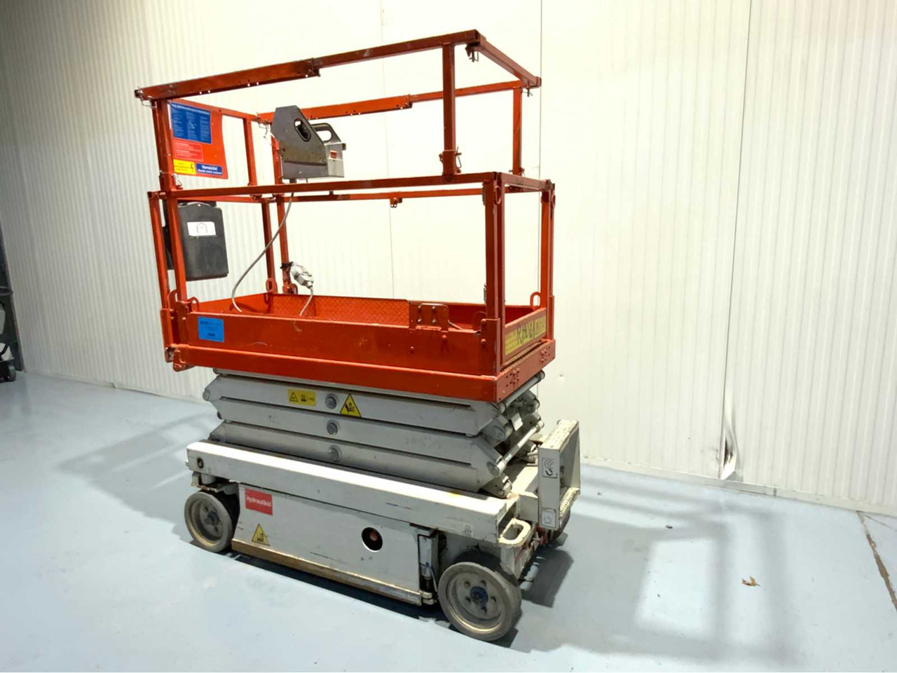 SKYJACK - SJIII3219 BJ. 2015 - AERIAL PLATFORM - WORKING HEIGHT 7.8M, 266 HOURS - Aerial platform: picture 3 SKYJACK - SJIII3219 BJ. 2015 - AERIAL PLATFORM - WORKING HEIGHT 7.8M, 266 HOURS - Aerial platform: picture 3