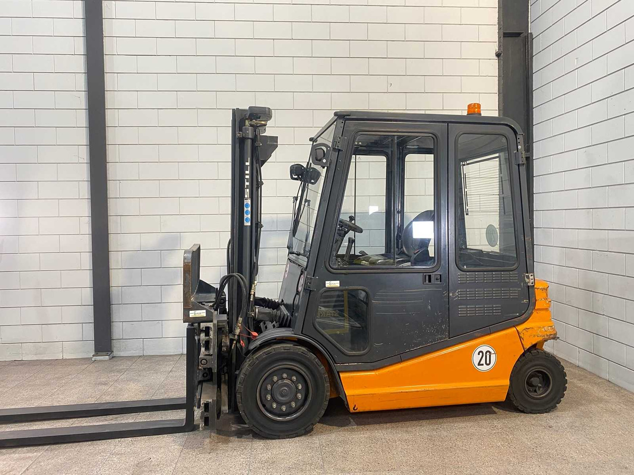 STILL - 1997 - R60-40 - FORKLIFT TRUCK - Forklift: picture 1 STILL - 1997 - R60-40 - FORKLIFT TRUCK - Forklift: picture 1