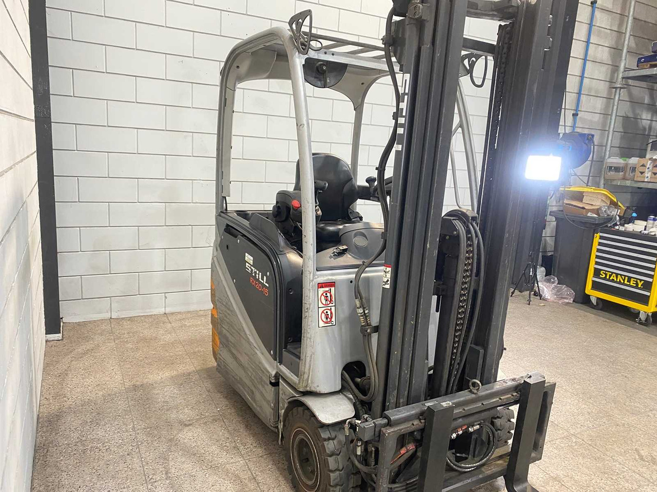 STILL - 2010 - RX20-15 - FORKLIFT TRUCK - Forklift: picture 3 STILL - 2010 - RX20-15 - FORKLIFT TRUCK - Forklift: picture 3