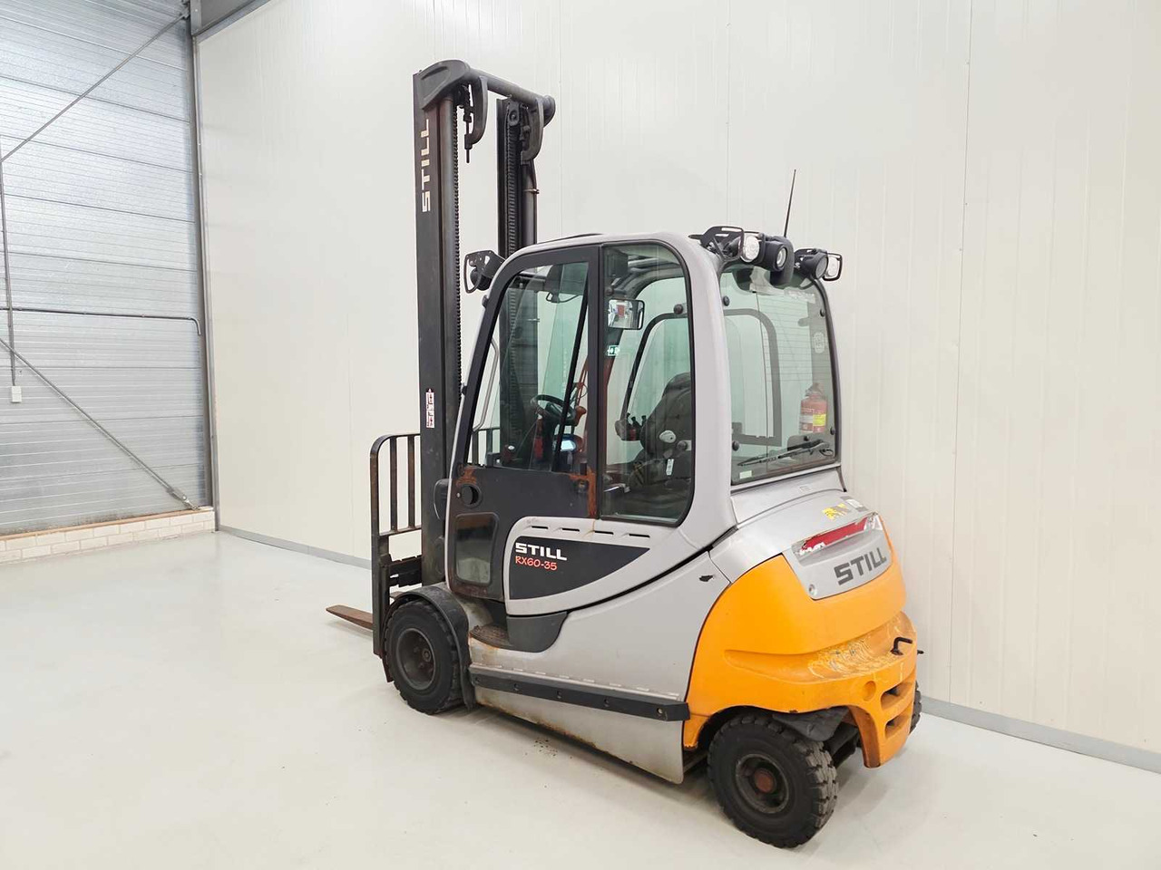 STILL - 2016 - RX60-35 - 5M DUPLEX, FREE-LIFT, SIDE-SHIFT - FORKLIFT - Forklift: picture 3 STILL - 2016 - RX60-35 - 5M DUPLEX, FREE-LIFT, SIDE-SHIFT - FORKLIFT - Forklift: picture 3
