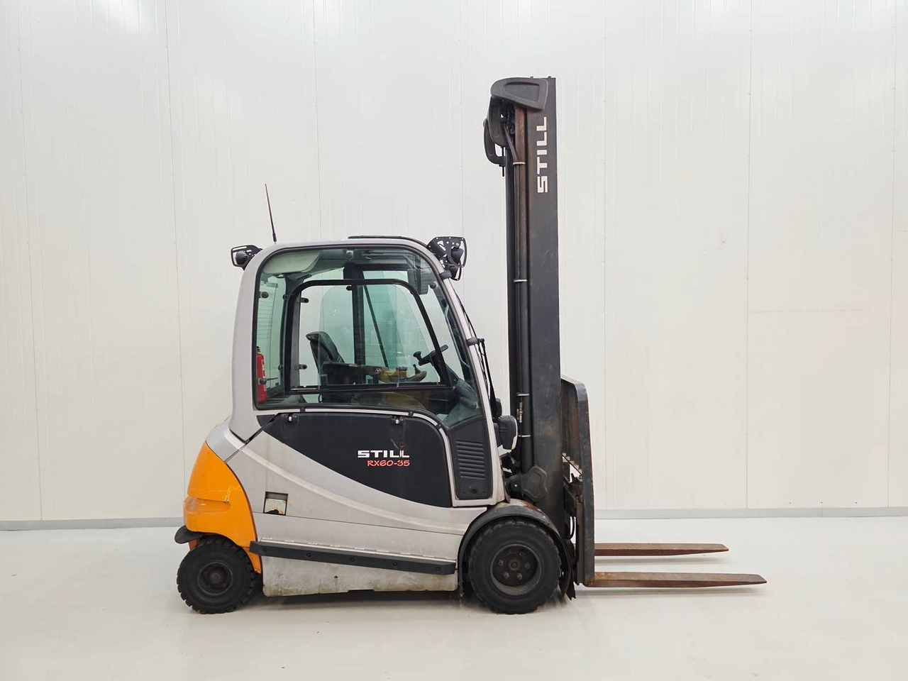 STILL - 2016 - RX60-35 - 5M DUPLEX, FREE-LIFT, SIDE-SHIFT - FORKLIFT - Forklift: picture 5 STILL - 2016 - RX60-35 - 5M DUPLEX, FREE-LIFT, SIDE-SHIFT - FORKLIFT - Forklift: picture 5