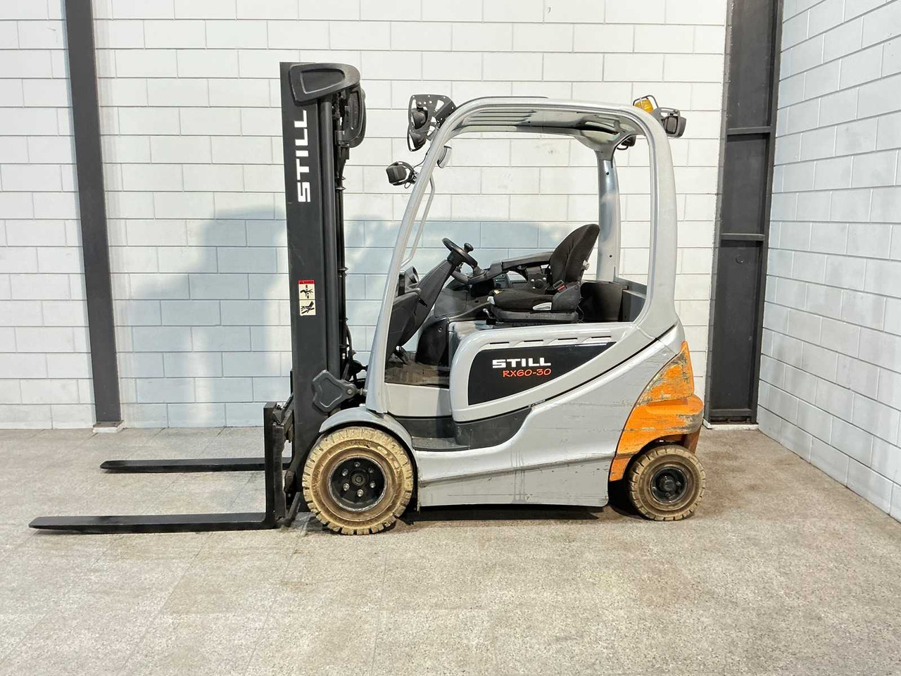 STILL - 2019 - RX60-30 - FORKLIFT - Forklift: picture 1 STILL - 2019 - RX60-30 - FORKLIFT - Forklift: picture 1
