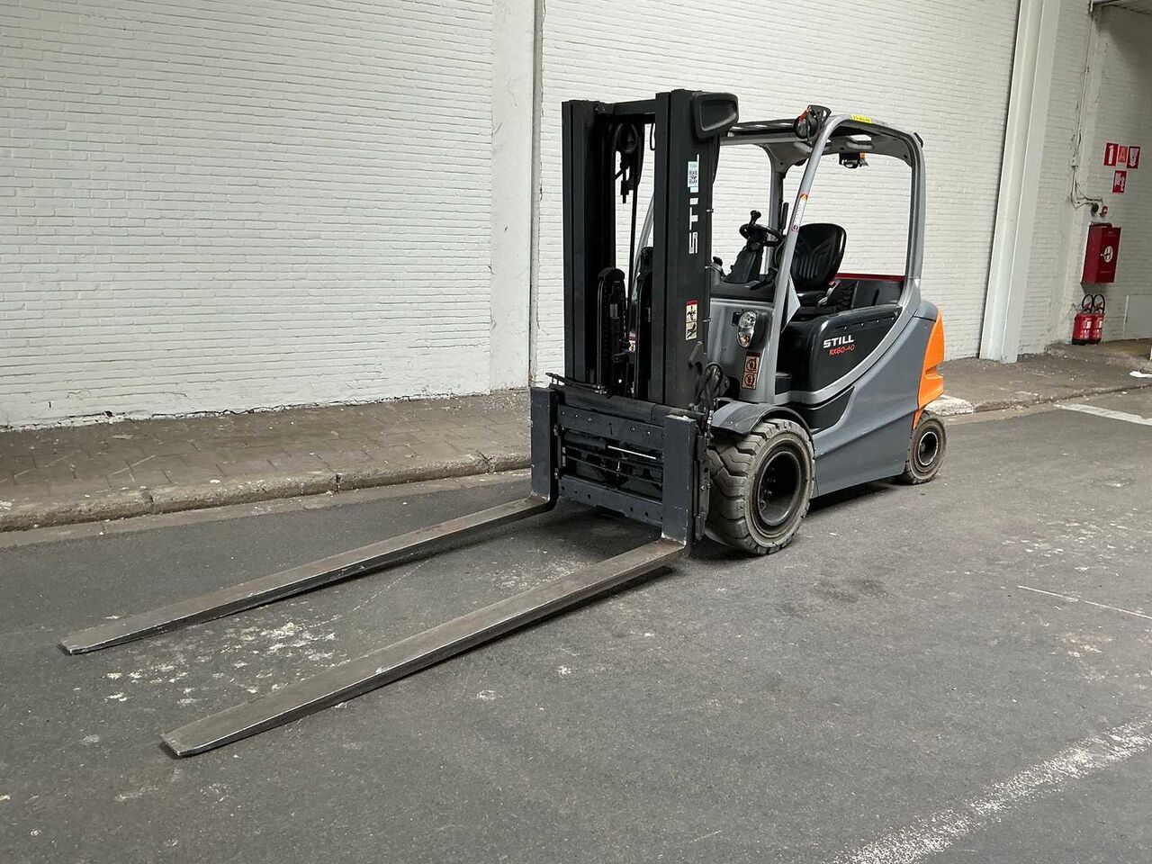 STILL - RX 60-40 - FORKLIFT TRUCKS - 2012 - Forklift: picture 1 STILL - RX 60-40 - FORKLIFT TRUCKS - 2012 - Forklift: picture 1