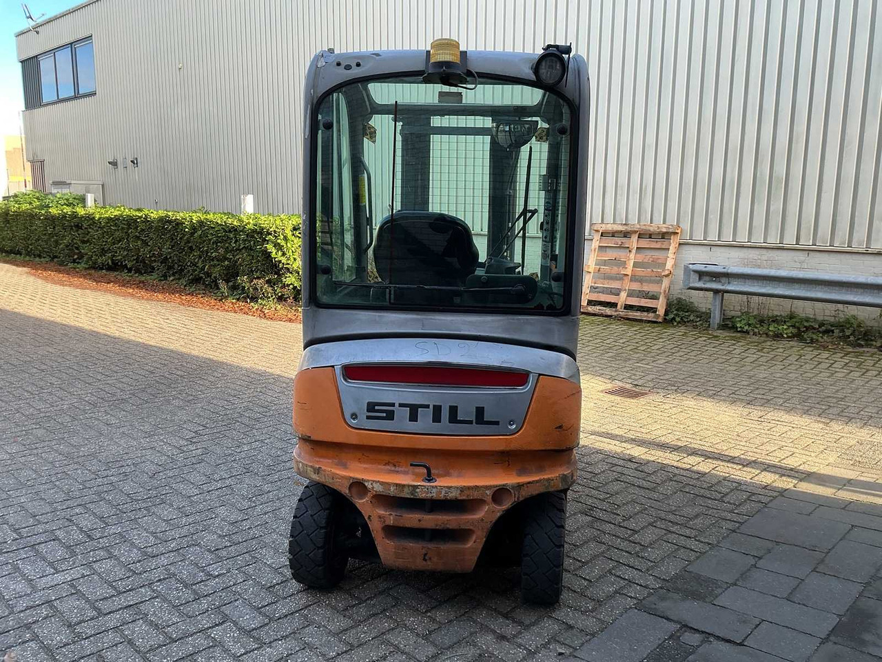 STILL - RX20-16 - FORKLIFT TRUCKS - 2014 - Forklift: picture 4 STILL - RX20-16 - FORKLIFT TRUCKS - 2014 - Forklift: picture 4