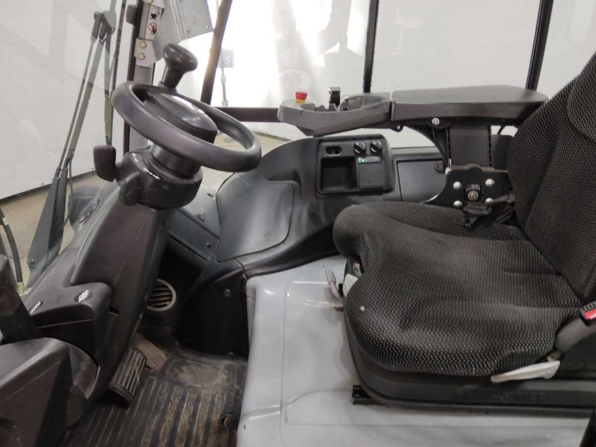 STILL RX60-40 FORKLIFT - Forklift: picture 3 STILL RX60-40 FORKLIFT - Forklift: picture 3