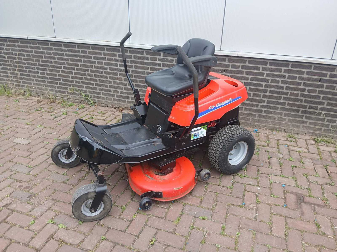 Simplicity zeroturnmaaier - Garden mower: picture 1 Simplicity zeroturnmaaier - Garden mower: picture 1