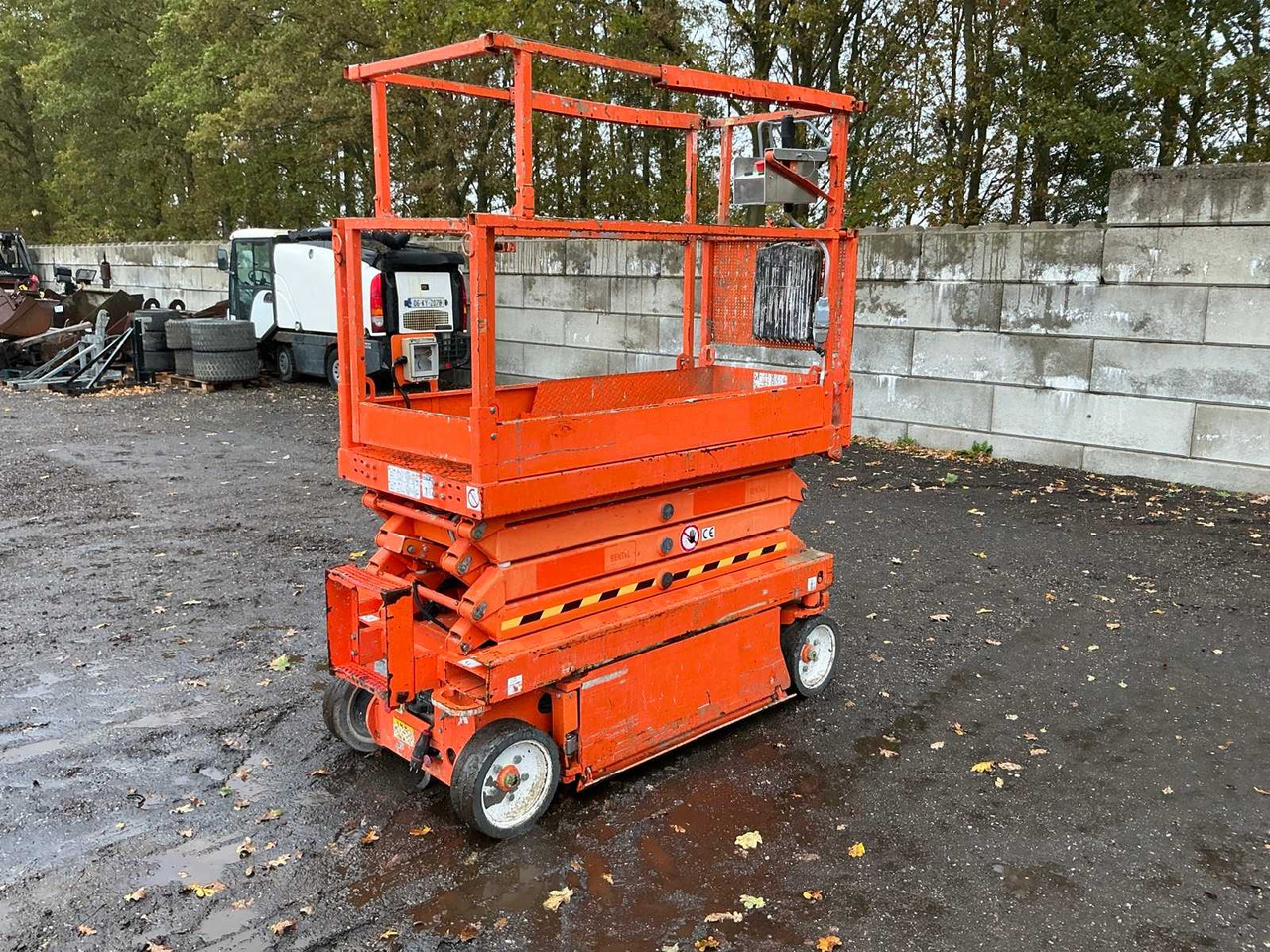 Skyjack SJ 111 3219 - Aerial platform: picture 5 Skyjack SJ 111 3219 - Aerial platform: picture 5