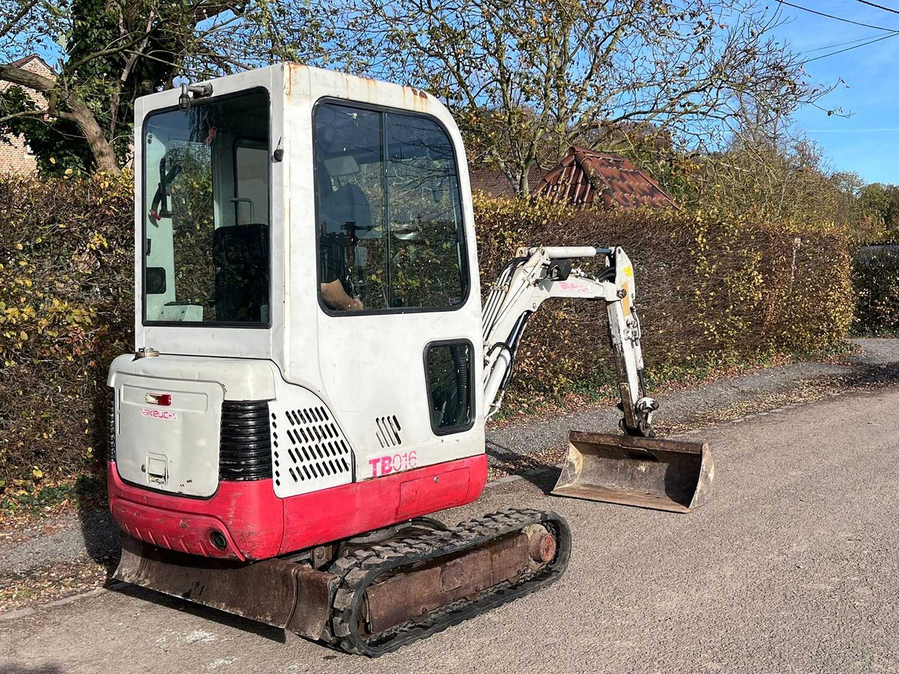 TAKEUCHI TB016 MINI EXCAVATOR - Mini excavator: picture 2 TAKEUCHI TB016 MINI EXCAVATOR - Mini excavator: picture 2