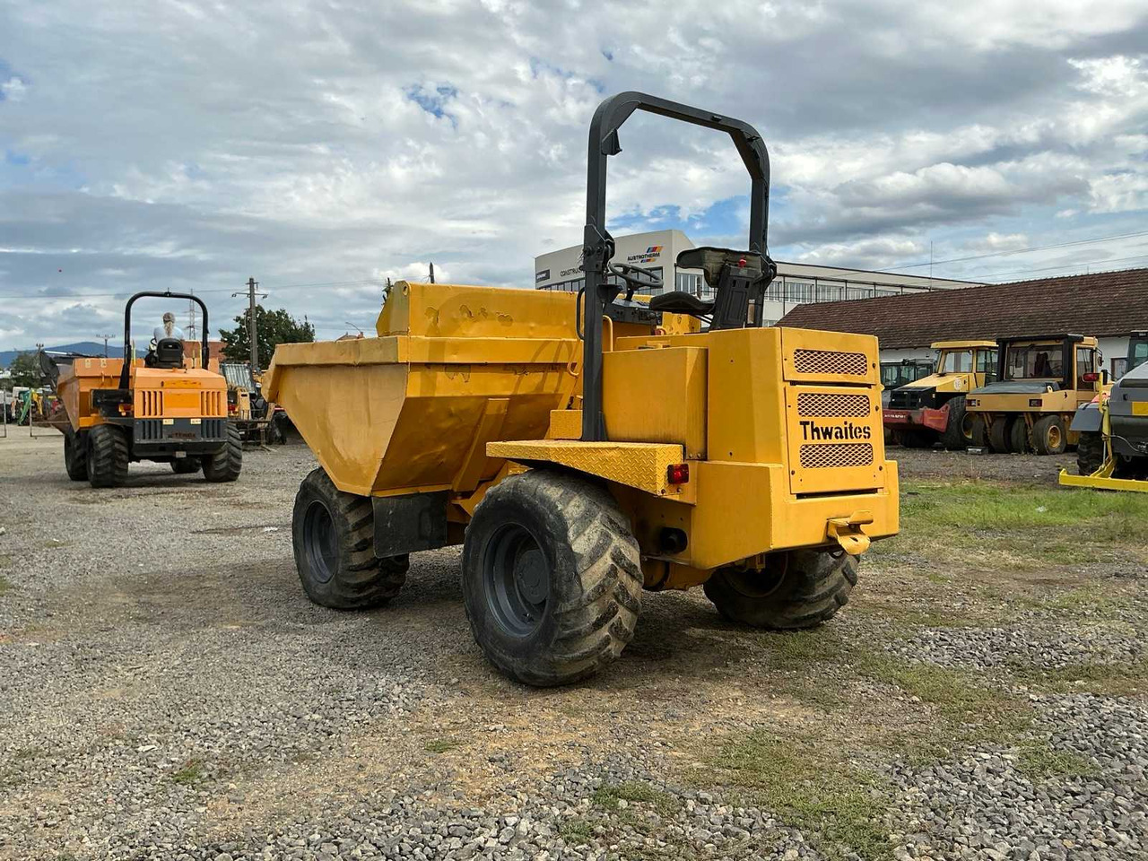 THWAITES - MACH 190 - DUMPER TRUCK - 2001 - Mini dumper: picture 3 THWAITES - MACH 190 - DUMPER TRUCK - 2001 - Mini dumper: picture 3